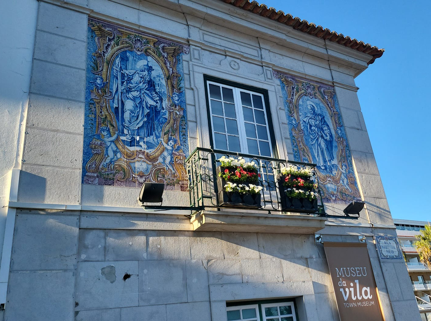 Azulejos Da C mara Municipal De Cascais Jo o Alves De S 1969 Portugal Arquip lagos