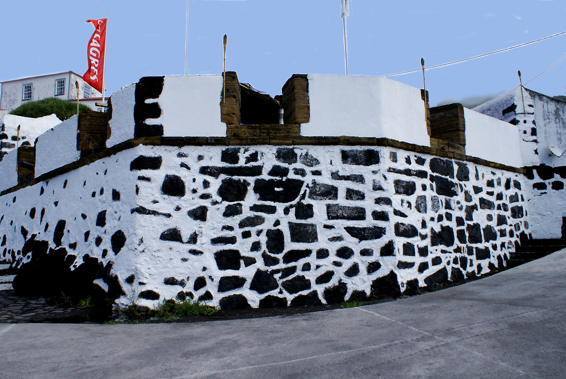 forte-do-porto-de-urzelina-de-s-o-jorge-1570-c-e-seguintes-ilha-de